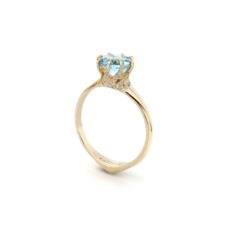 Pierścionek Julia's rose aqua z żółtego złota